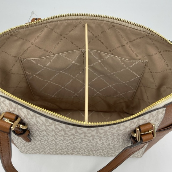 Michael Kors Charlotte Tote Bag Vanilla/Brown - Picture 10 of 13
